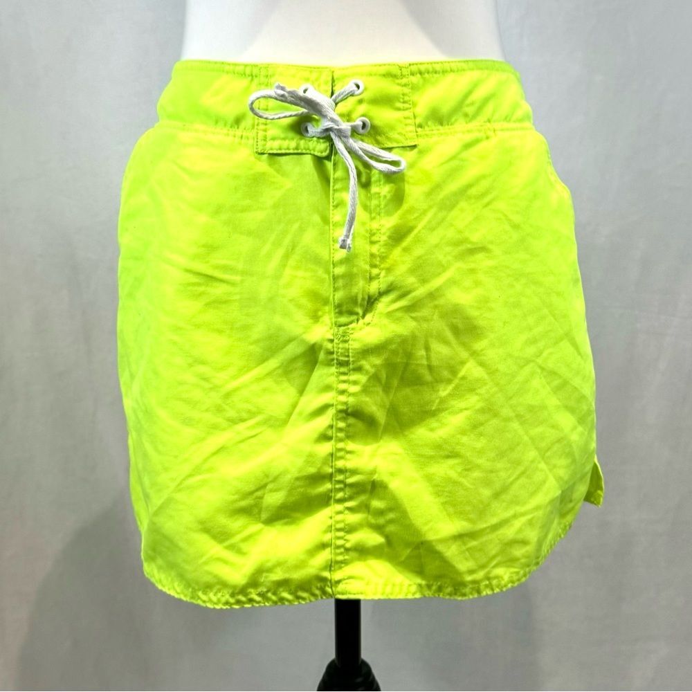 Cusma neon yellow board boardie skirt with pockets size g (large)
